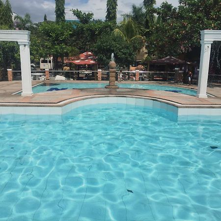 Nipa Hut Resort San Leonardo Экстерьер фото